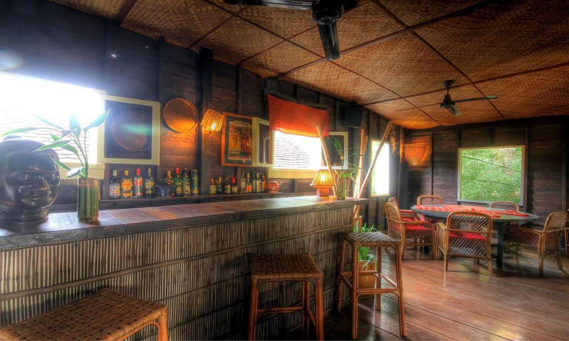 Mysteres D'Angkor Siem Reap Lodge Exterior photo